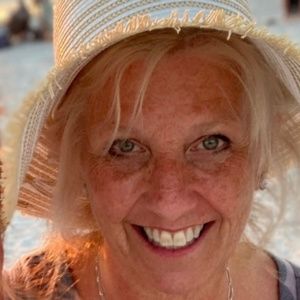 Meet your Posher, Julie